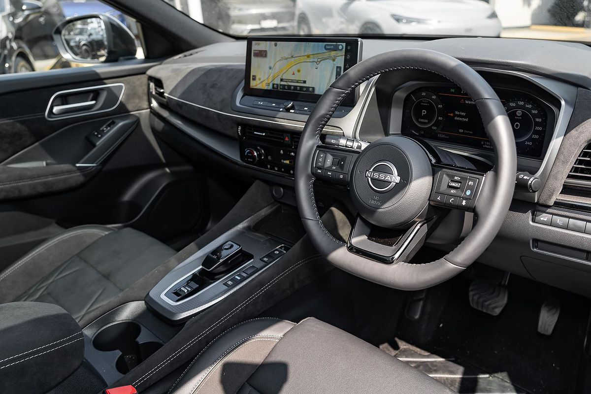 2025 Nissan QASHQAI N-DESIGN e-POWER J12