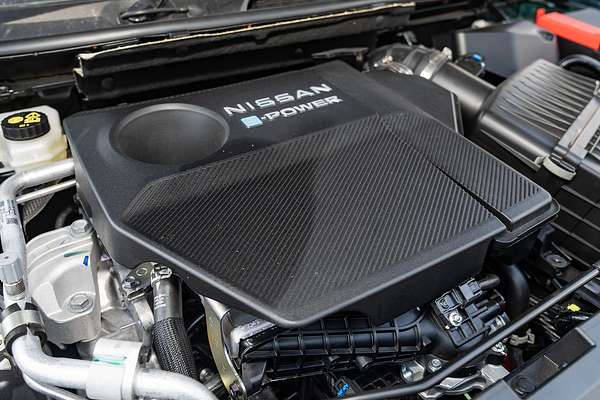 2025 Nissan QASHQAI N-DESIGN e-POWER J12