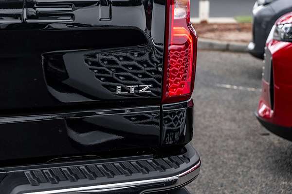 2025 Chevrolet Silverado 1500 LTZ Premium W/Tech Pack T1 4X4