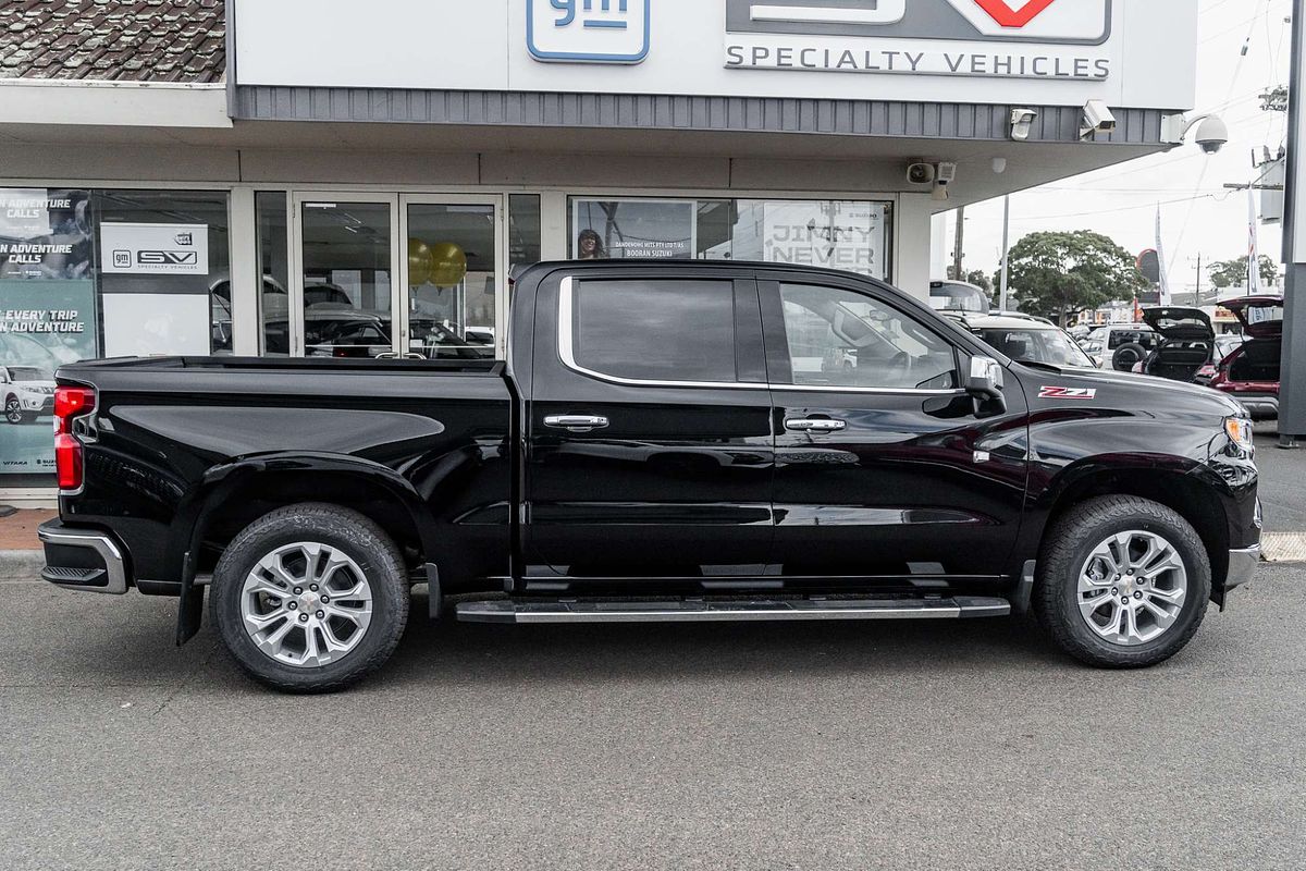 2025 Chevrolet Silverado 1500 LTZ Premium W/Tech Pack T1 4X4