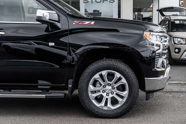 2025 Chevrolet Silverado 1500 LTZ Premium W/Tech Pack T1 4X4