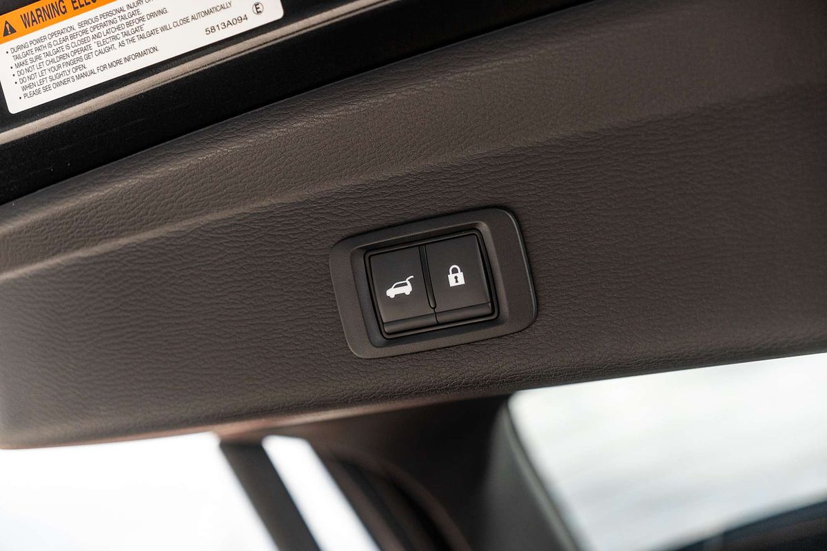 2025 Mitsubishi Outlander Exceed ZM