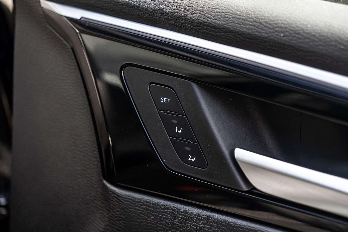 2025 Mitsubishi Outlander Exceed ZM