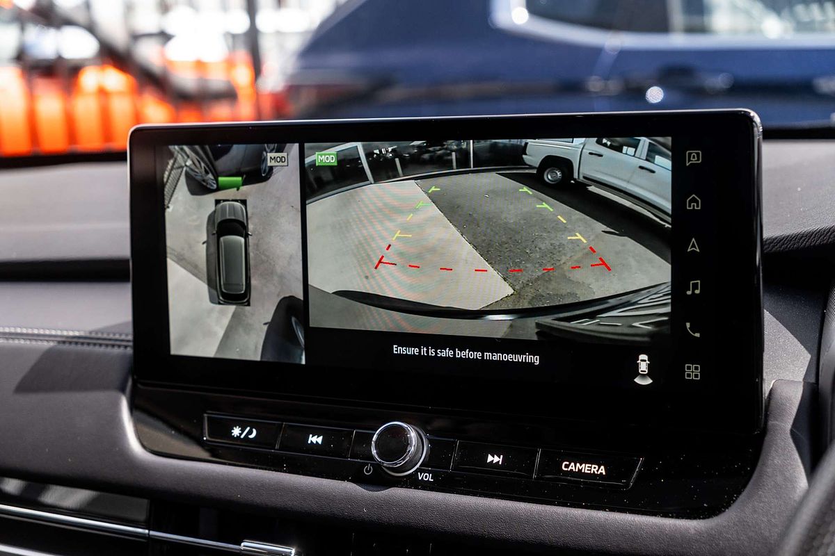 2025 Mitsubishi Outlander Exceed ZM