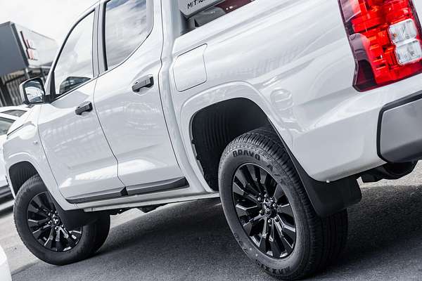 2025 Mitsubishi Triton GLX-R MV 4X4
