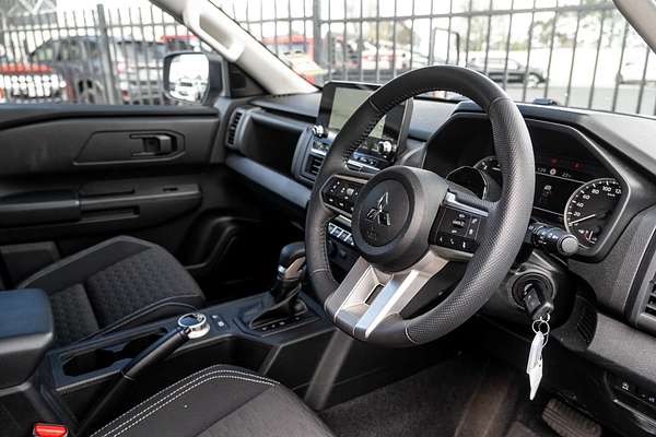 2025 Mitsubishi Triton GLX-R MV 4X4