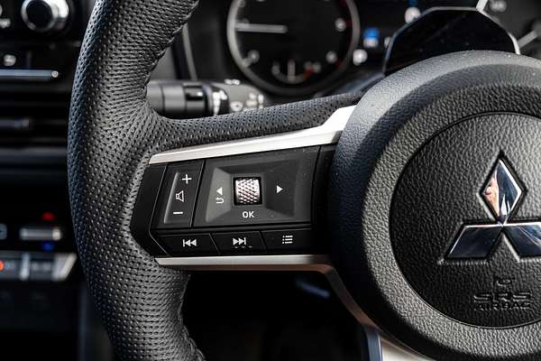 2025 Mitsubishi Triton GLX-R MV 4X4