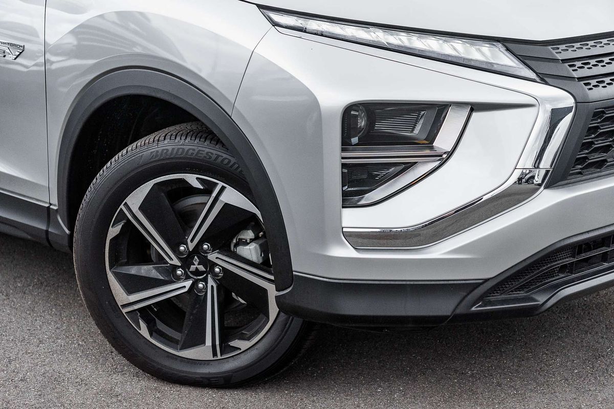 2024 Mitsubishi Eclipse Cross PHEV ES YB