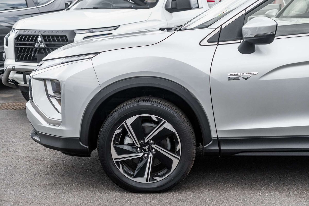 2024 Mitsubishi Eclipse Cross PHEV ES YB