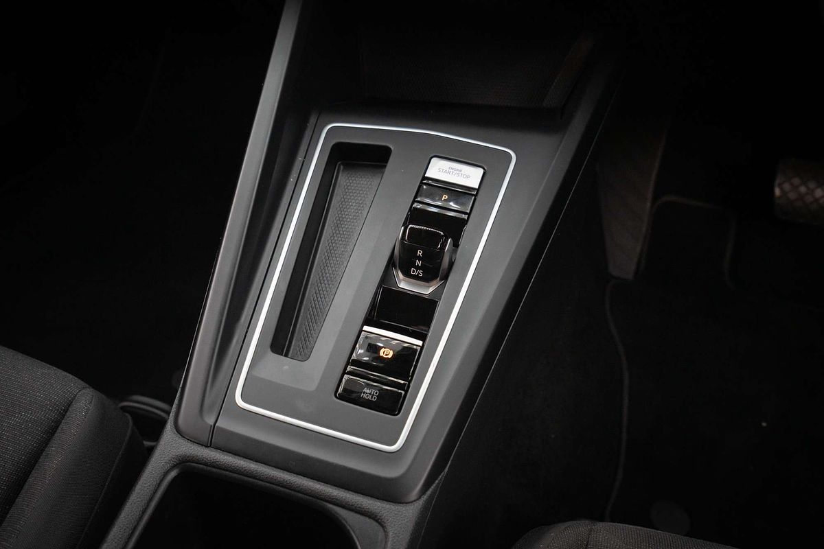 2022 Volkswagen Golf 110TSI 8