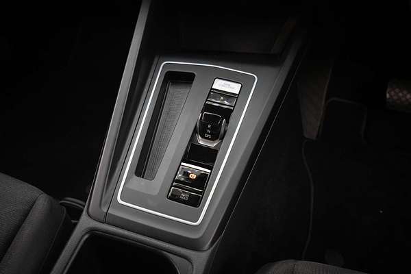 2022 Volkswagen Golf 110TSI 8