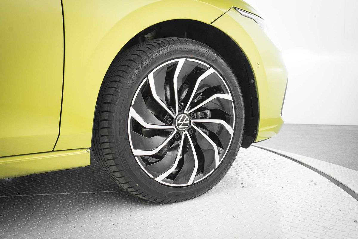 2022 Volkswagen Golf 110TSI 8