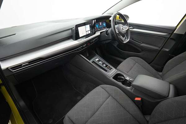 2022 Volkswagen Golf 110TSI 8