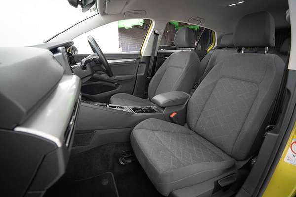 2022 Volkswagen Golf 110TSI 8