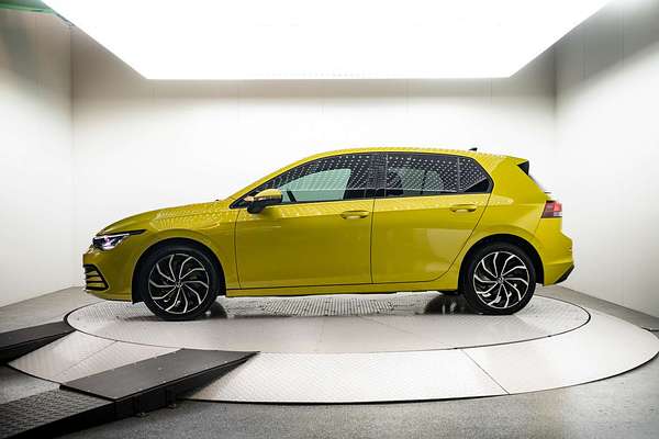 2022 Volkswagen Golf 110TSI 8