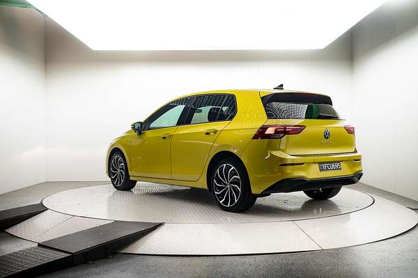 2022 Volkswagen Golf 110TSI 8