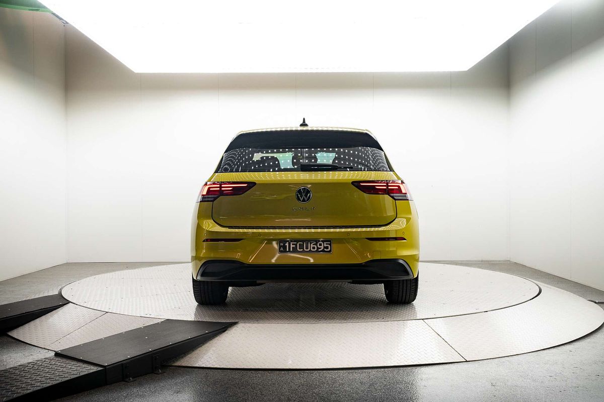 2022 Volkswagen Golf 110TSI 8