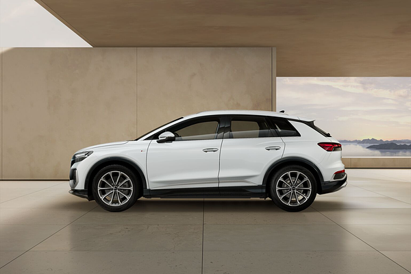 2024 Audi Q4 e-tron 55 F4