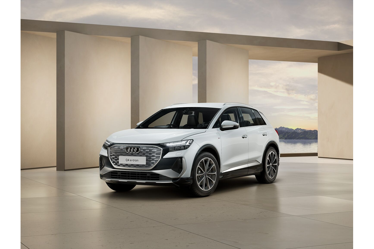 2024 Audi Q4 e-tron 55 F4