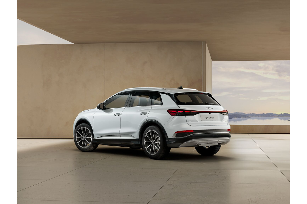 2024 Audi Q4 e-tron 55 F4