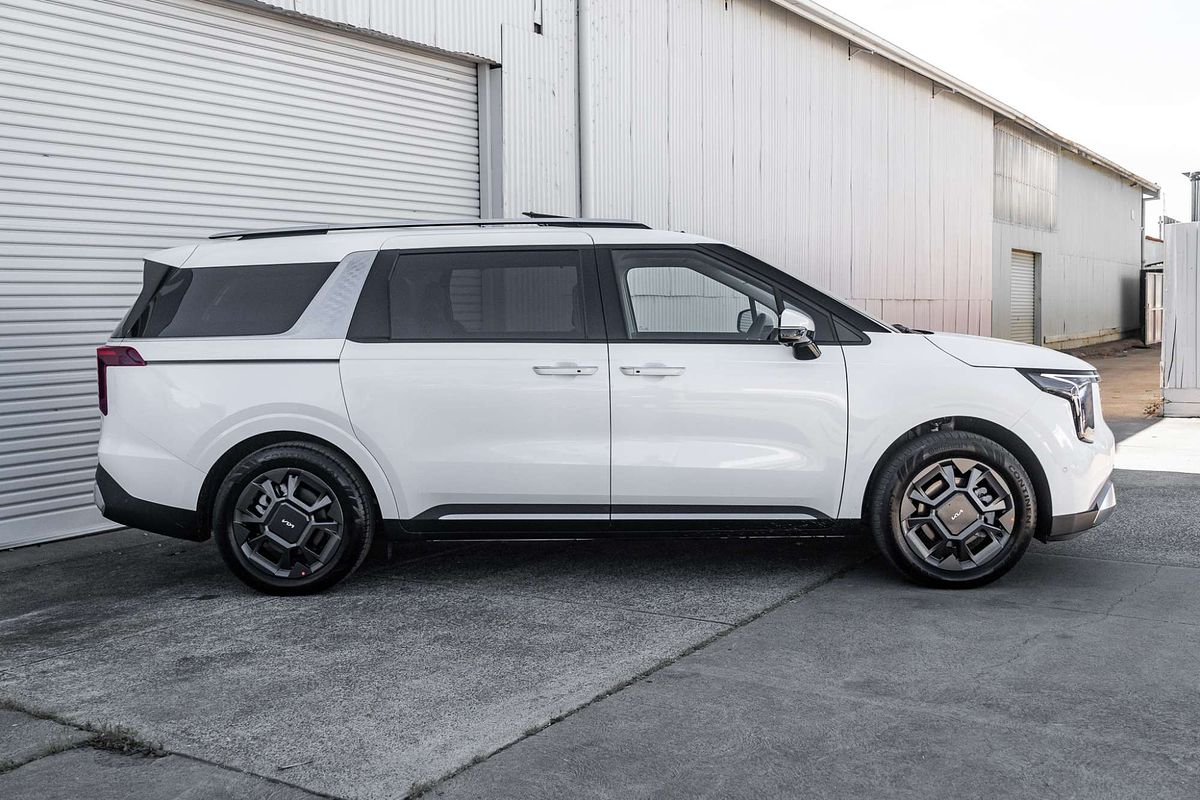 2025 Kia Carnival GT-Line HEV KA4 PE