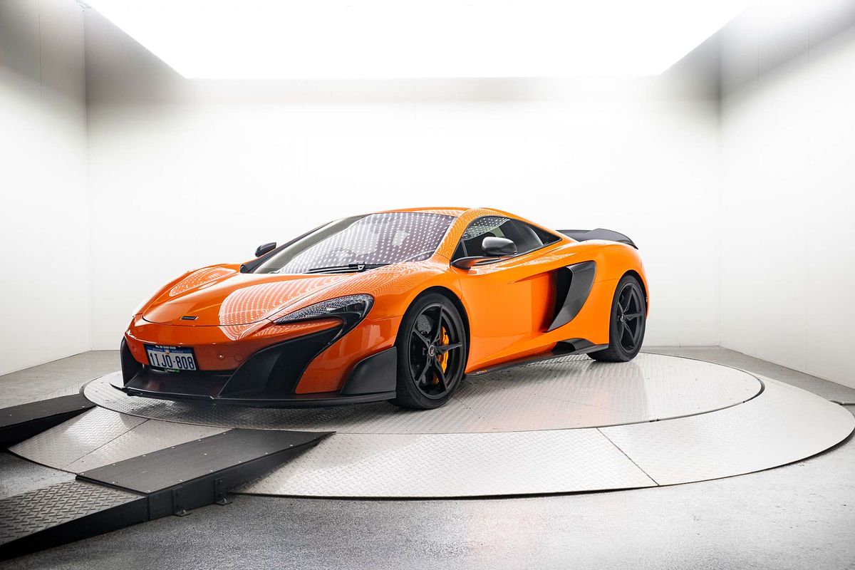 2015 McLaren 675LT