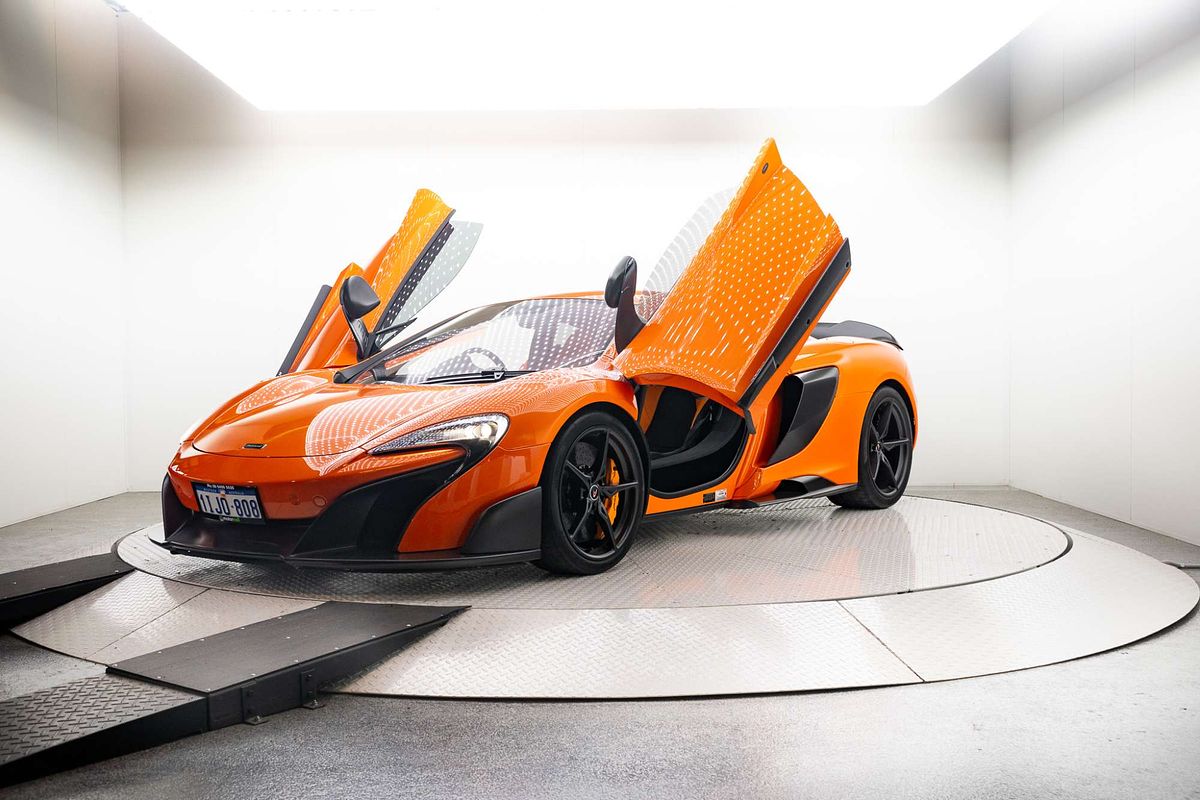 2015 McLaren 675LT