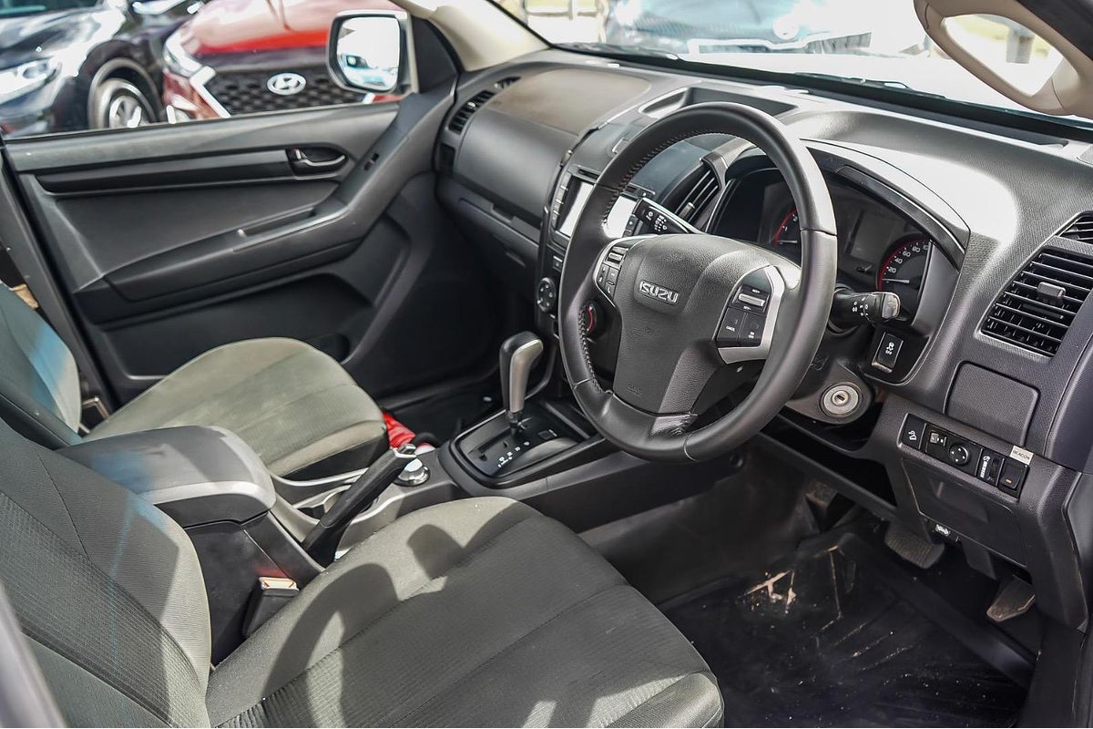 2018 Isuzu D-MAX SX 4X4