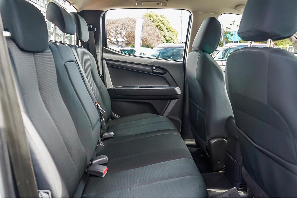 2018 Isuzu D-MAX SX 4X4