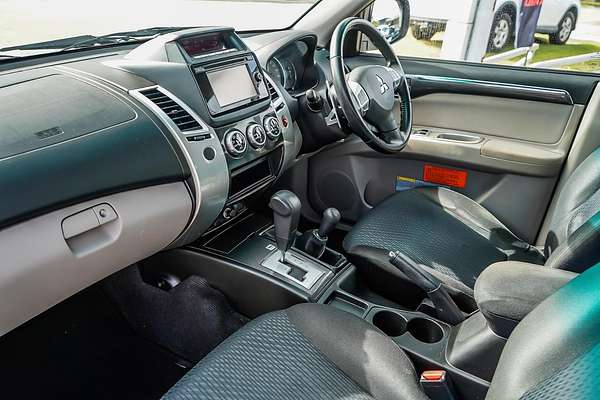 2013 Mitsubishi Challenger PB