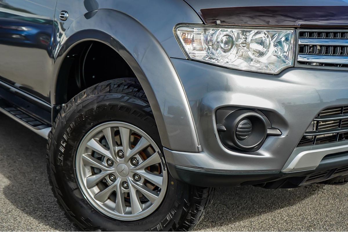 2013 Mitsubishi Challenger PB