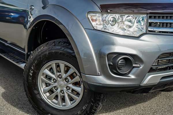 2013 Mitsubishi Challenger PB