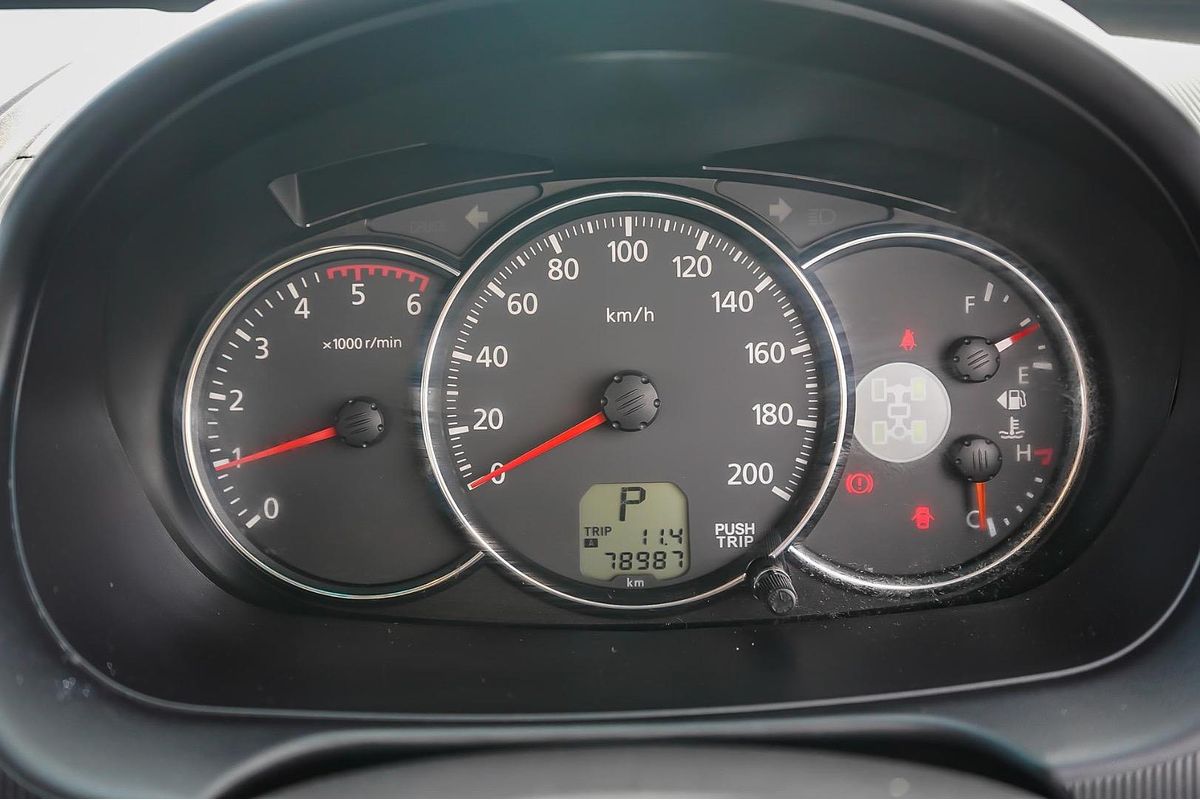 2013 Mitsubishi Challenger PB