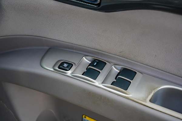 2013 Mitsubishi Challenger PB