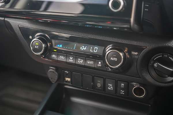 2021 Toyota Hilux SR5 GUN126R 4X4