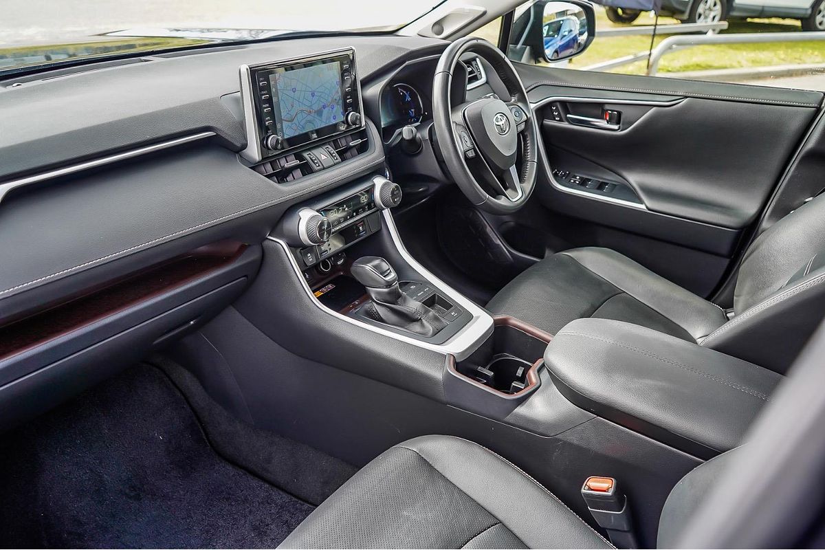 2022 Toyota RAV4 Cruiser AXAH52R