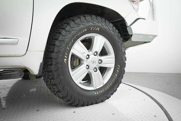 2015 Toyota Landcruiser Sahara VDJ200R
