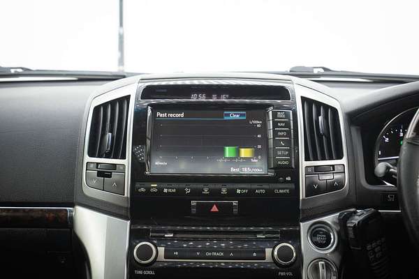 2015 Toyota Landcruiser Sahara VDJ200R