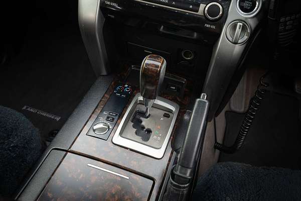 2015 Toyota Landcruiser Sahara VDJ200R