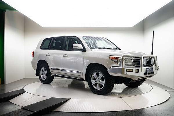 2015 Toyota Landcruiser Sahara VDJ200R