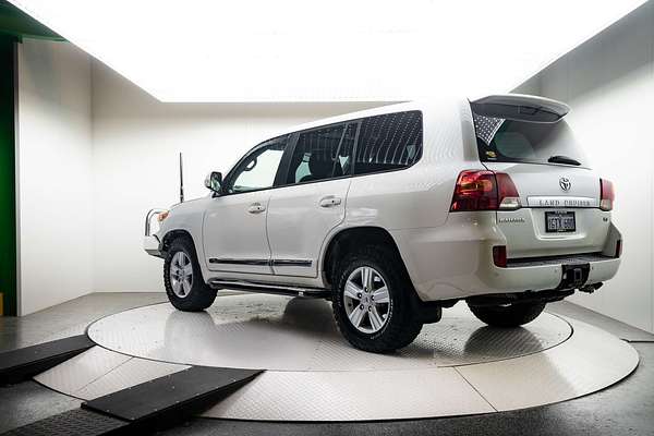 2015 Toyota Landcruiser Sahara VDJ200R