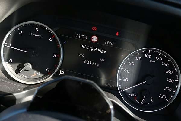 2025 Mitsubishi Triton GLX MV 4X4