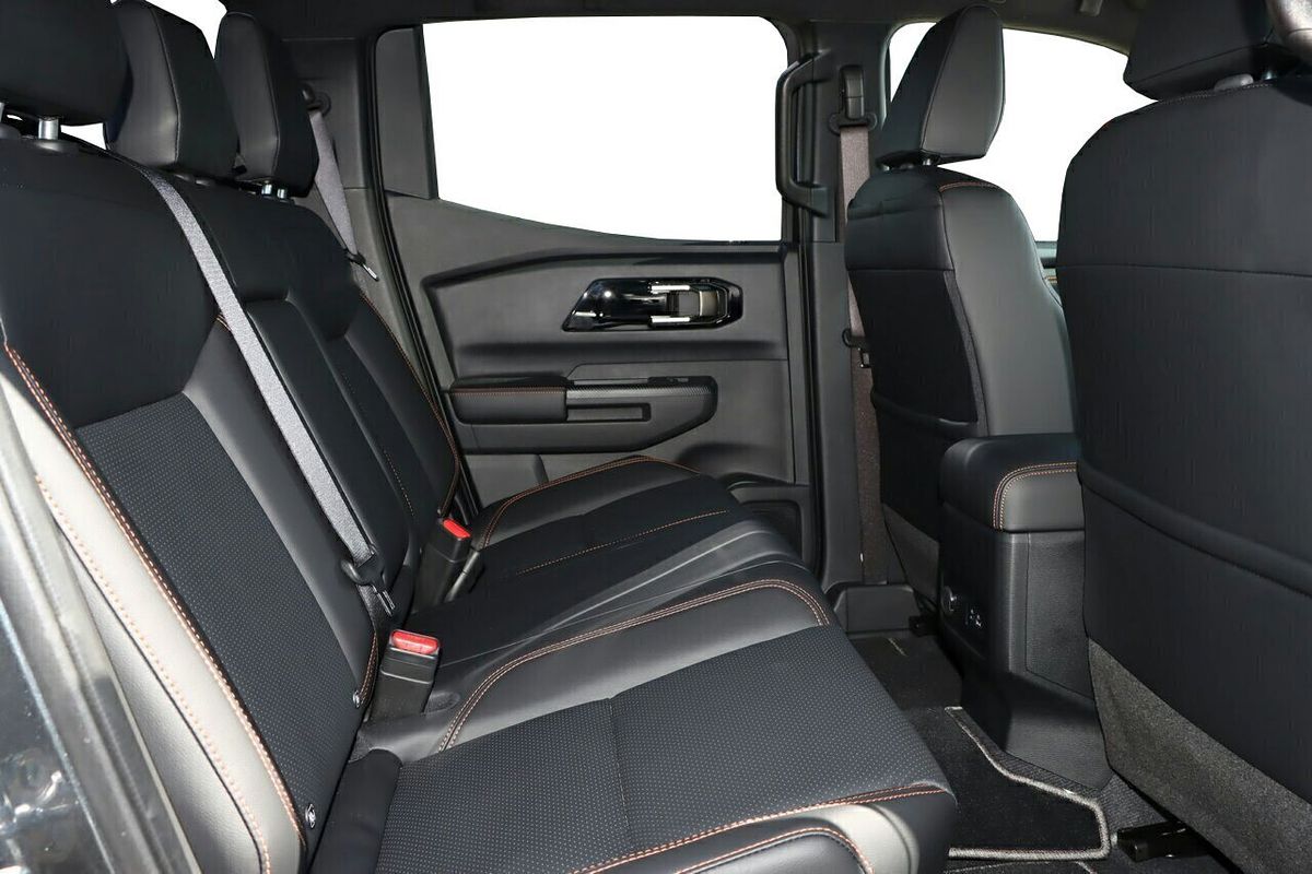 2025 Mitsubishi Triton GSR MV 4X4