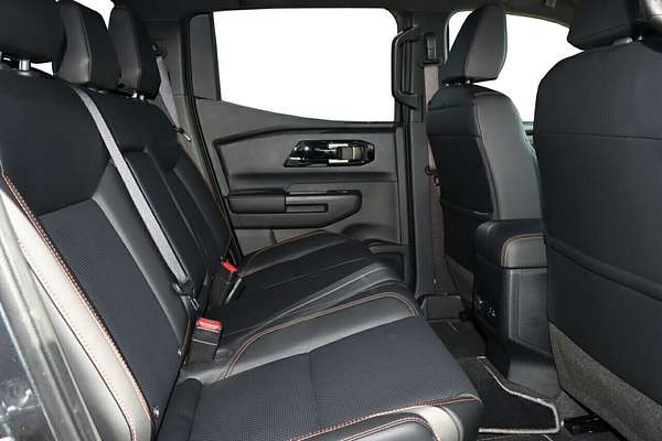 2025 Mitsubishi Triton GSR MV 4X4