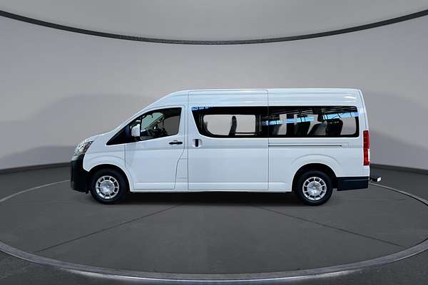 2022 Toyota Hiace Commuter GDH322R ELWB High Roof