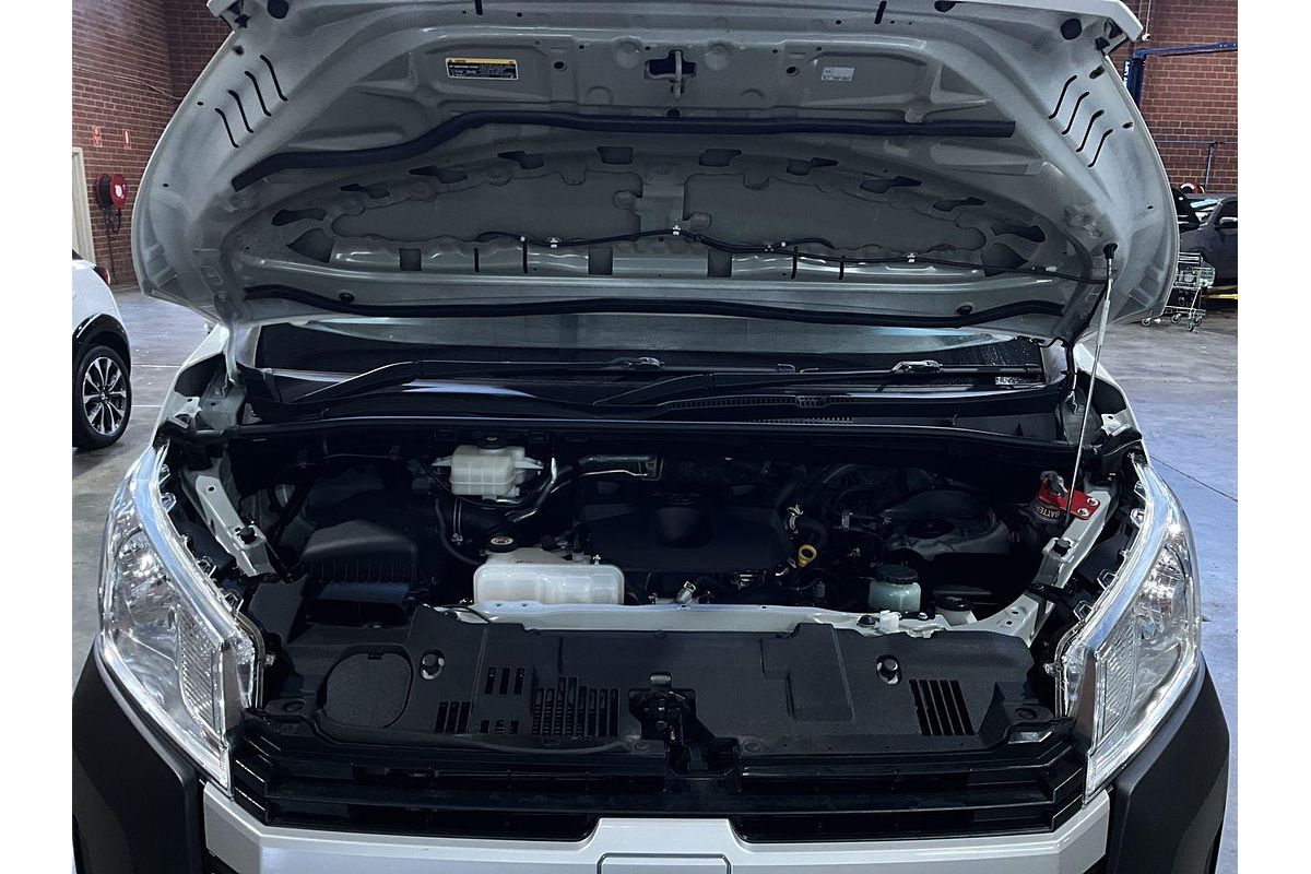 2022 Toyota Hiace Commuter GDH322R ELWB High Roof