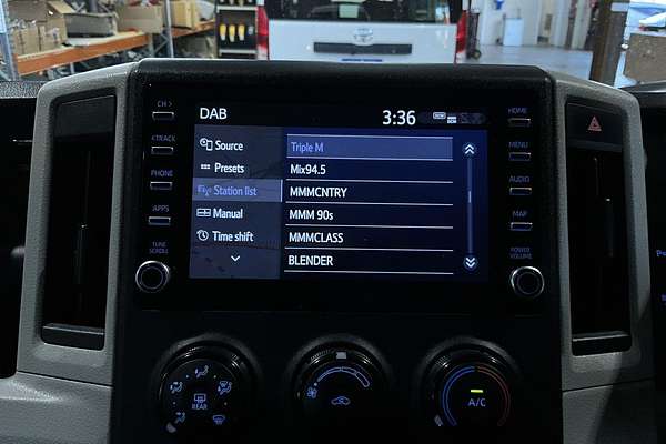 2022 Toyota Hiace Commuter GDH322R ELWB High Roof