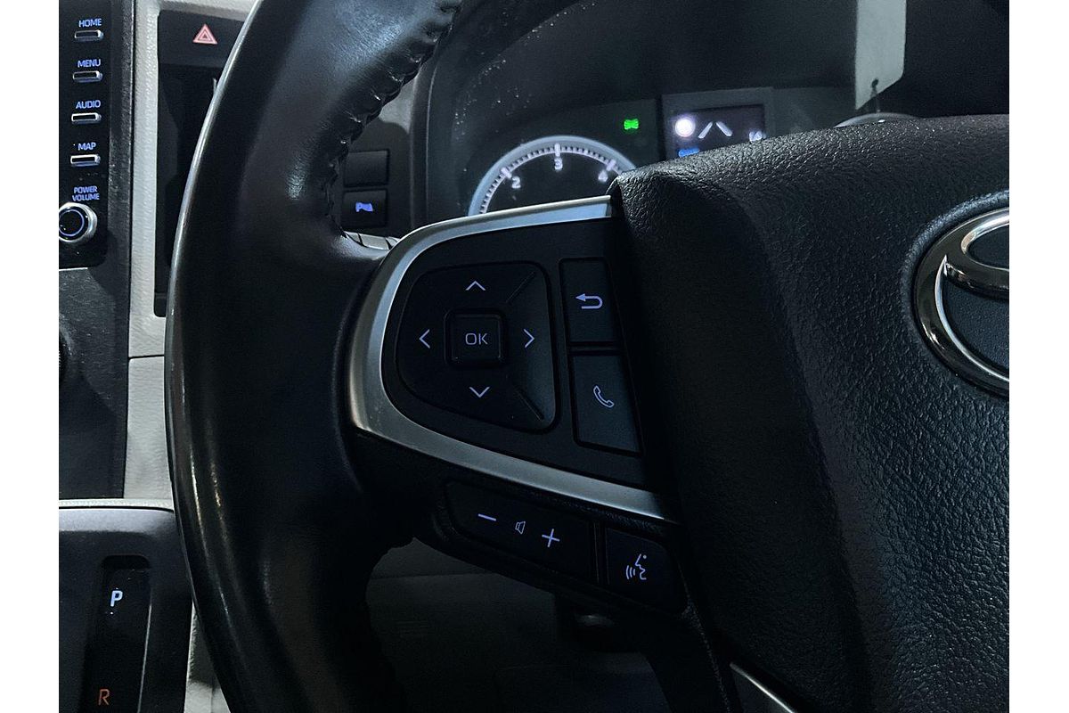2022 Toyota Hiace Commuter GDH322R ELWB High Roof