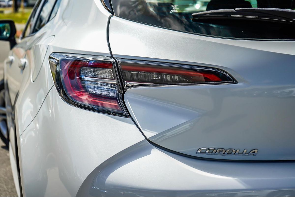 2022 Toyota Corolla Ascent Sport Hybrid ZWE211R
