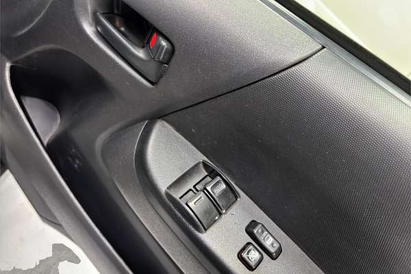 2019 Toyota Hiace Long DX